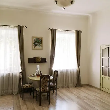 Уютная Квартира В Центре Одессы Apartment *